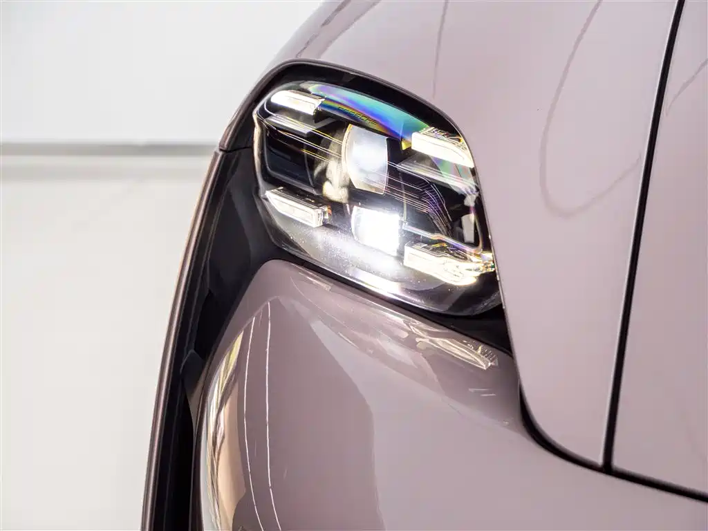 Porsche Taycan 2020 Taycan фото 14