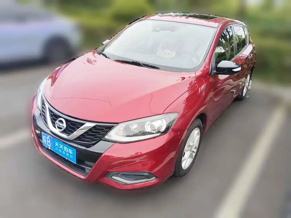 Nissan Tiida