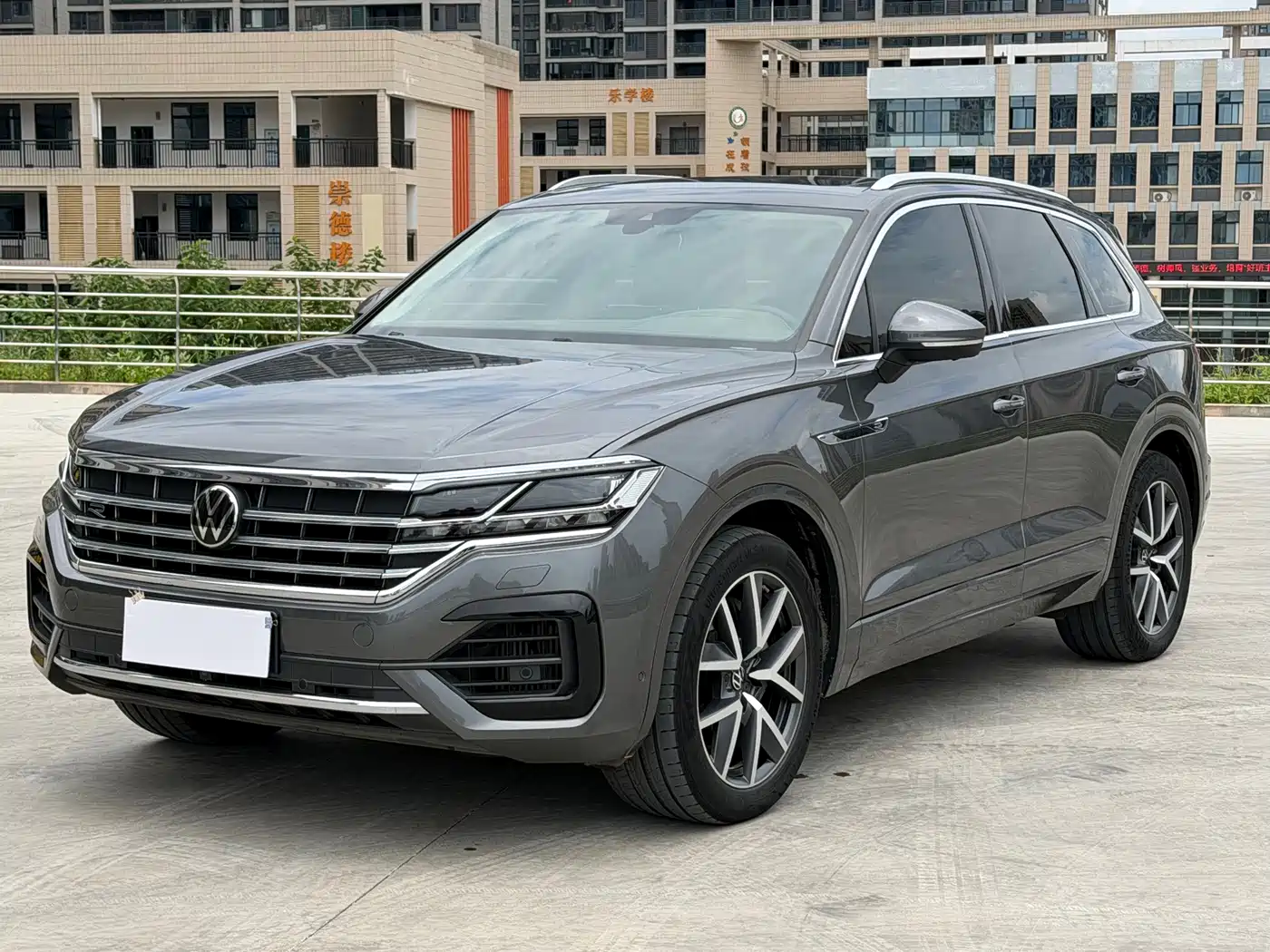  Volkswagen Touareg 2022 3.0TSI Rui Zun 20th Anniversary Special Edition