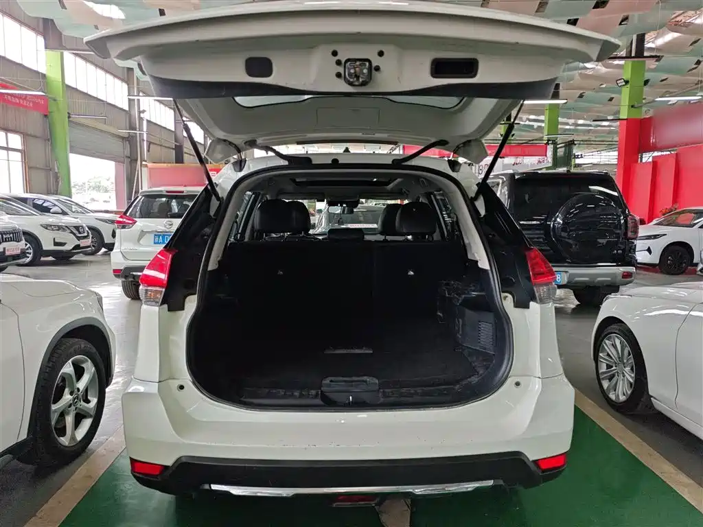 NISSAN QIJUN