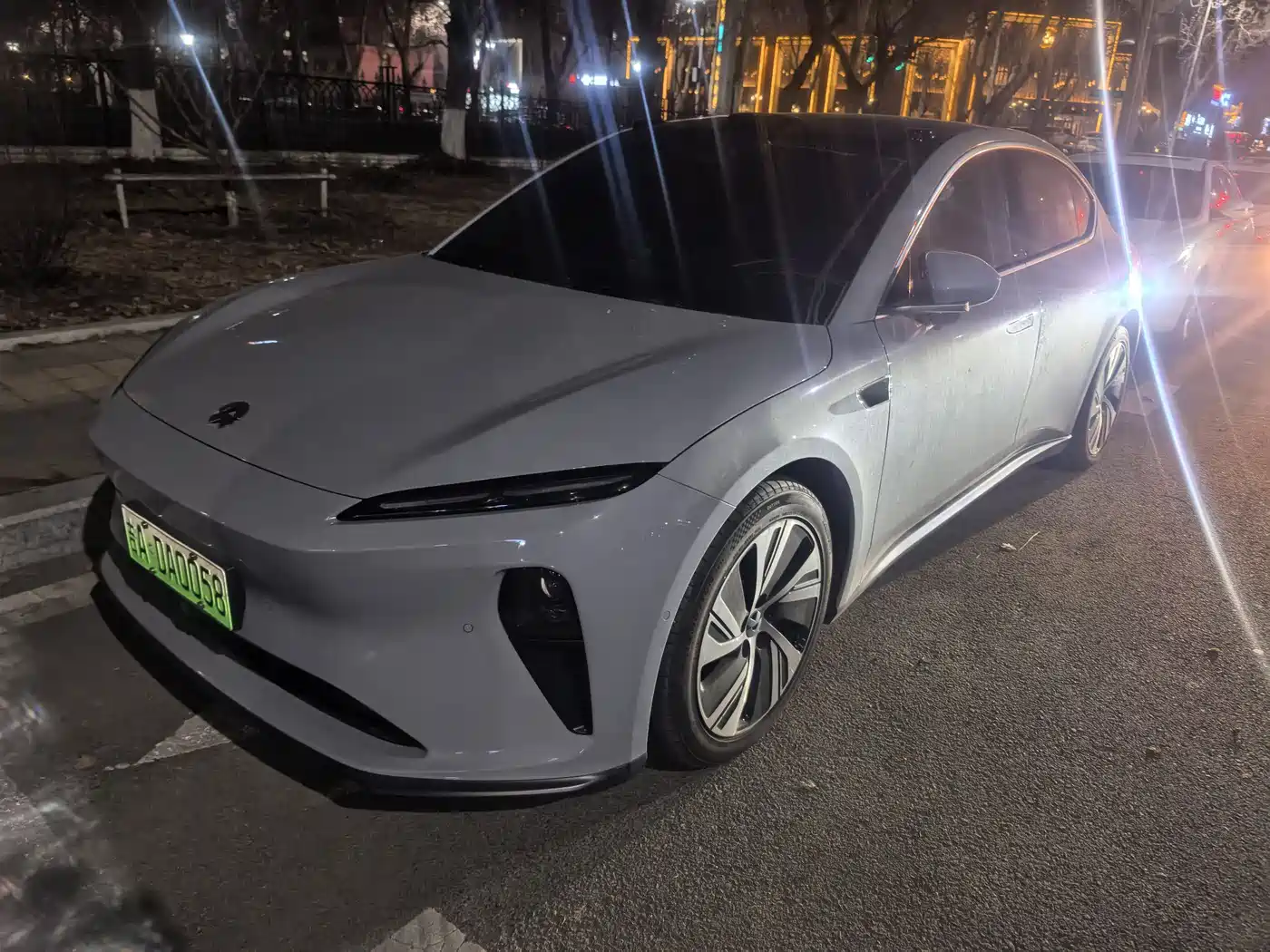 NIO NIO ET5