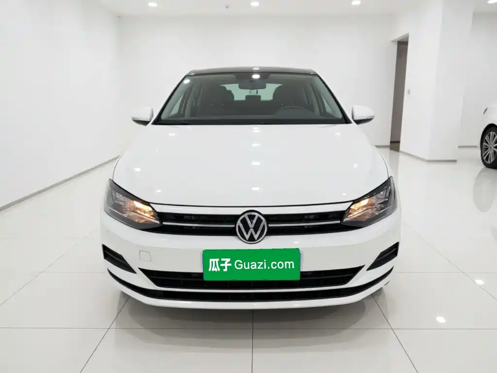 صورة 2 - Volkswagen Polo