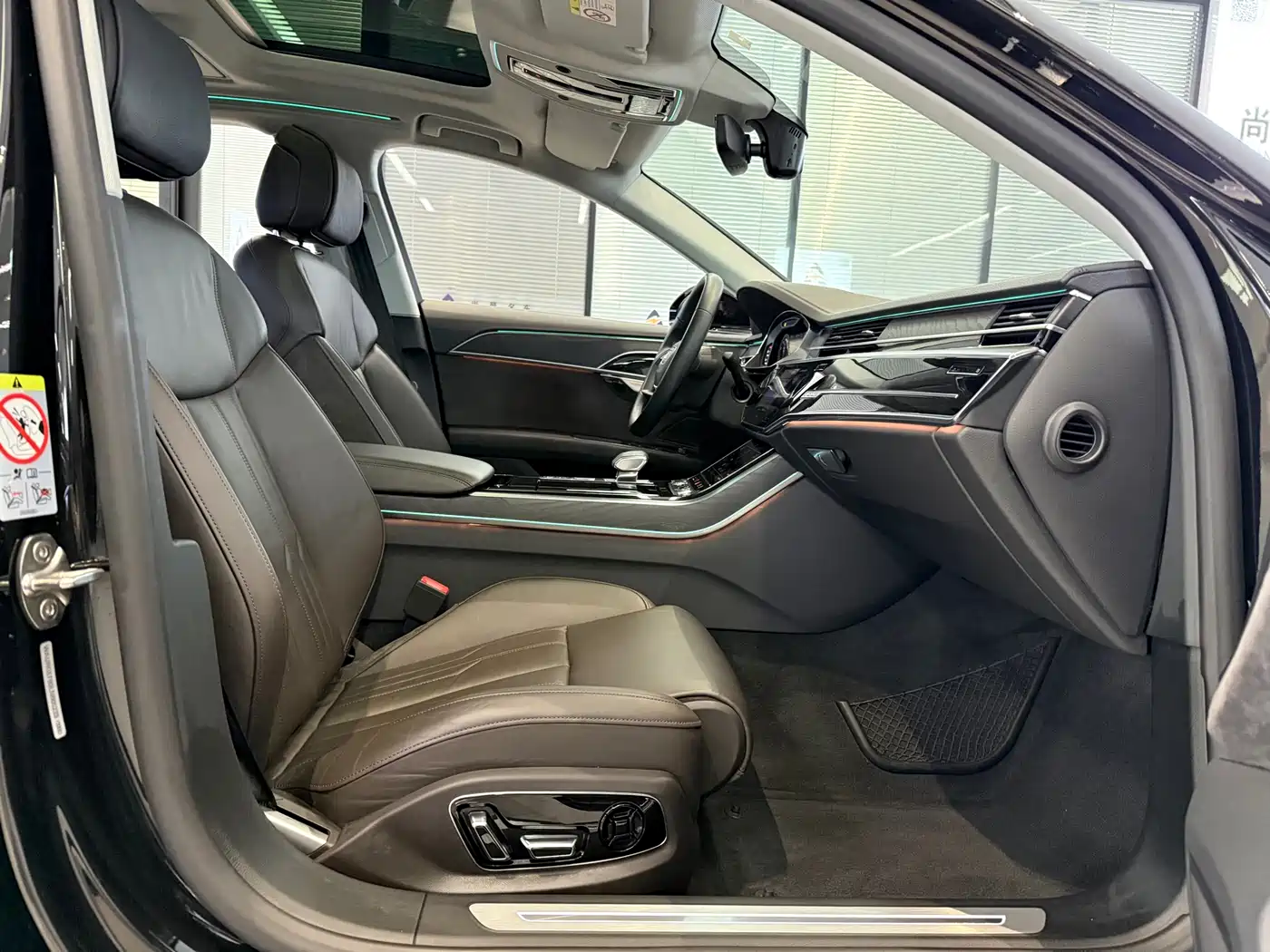 Audi A8 2019 Plus A8L 50 TFSI quattro Comfort фото 8