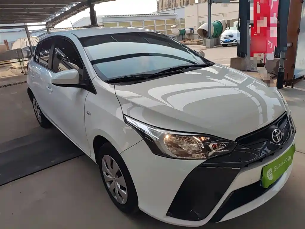 Toyota YARiS L Zhi Xuan 2021 1.5L CVT Leading Edition фото 4