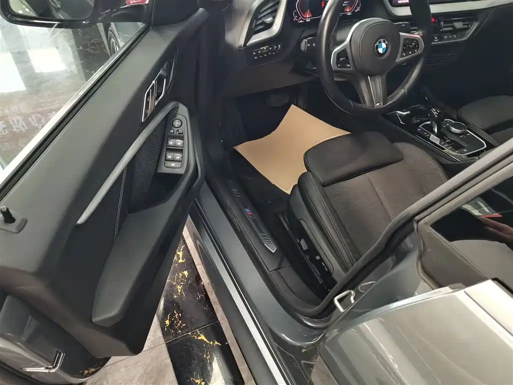 BMW 2 SERIES (IMPORTED)