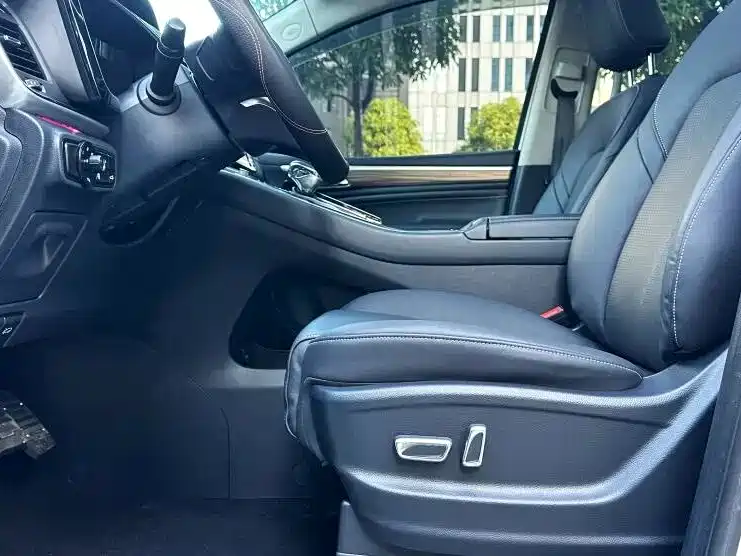 GAC Trumpchi Trumpchi M8 2021 Leading Show Series 390T Premium Edition фото 5