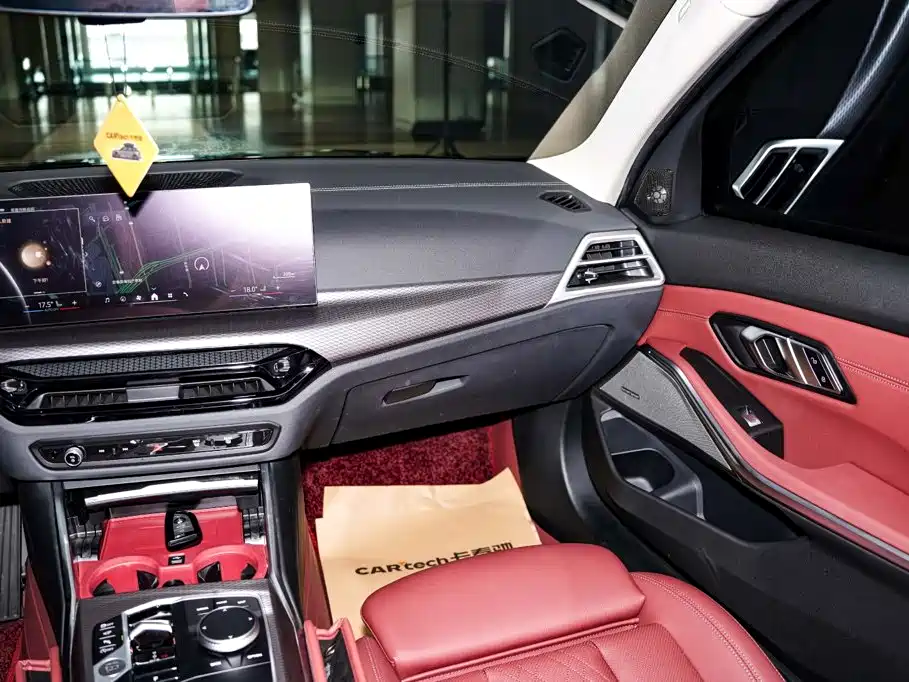 BMW 3 Series 2026 2026 330Li M Sport Shadowline Package
