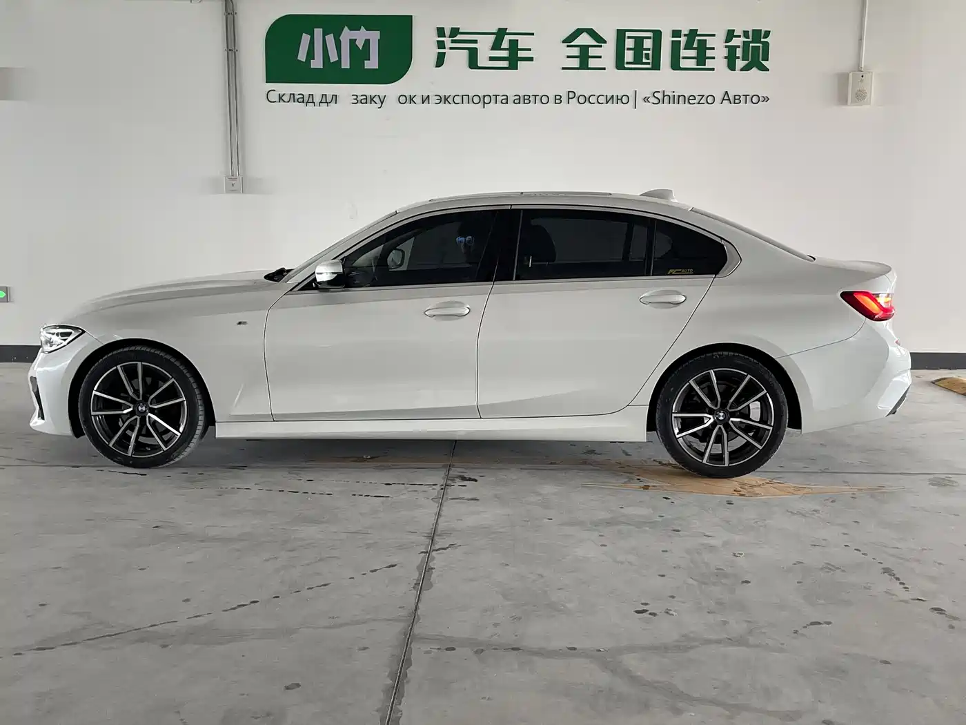 BMW 3-SERIES