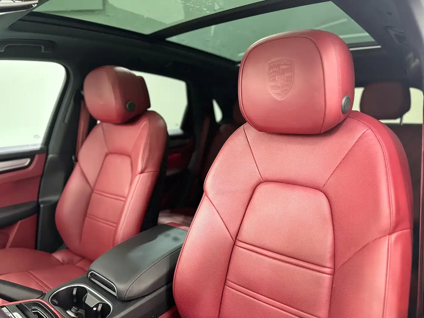 Porsche Cayenne New Energy 2023 Cayenne E-Hybrid 2.0T Platinum Edition фото 5