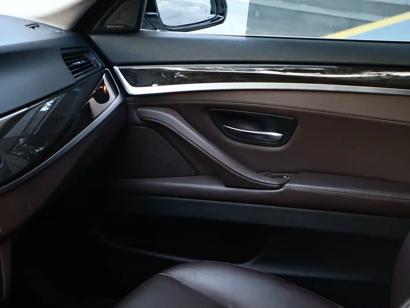 BMW 5 Series 2017 525Li Luxury Design Package фото 8