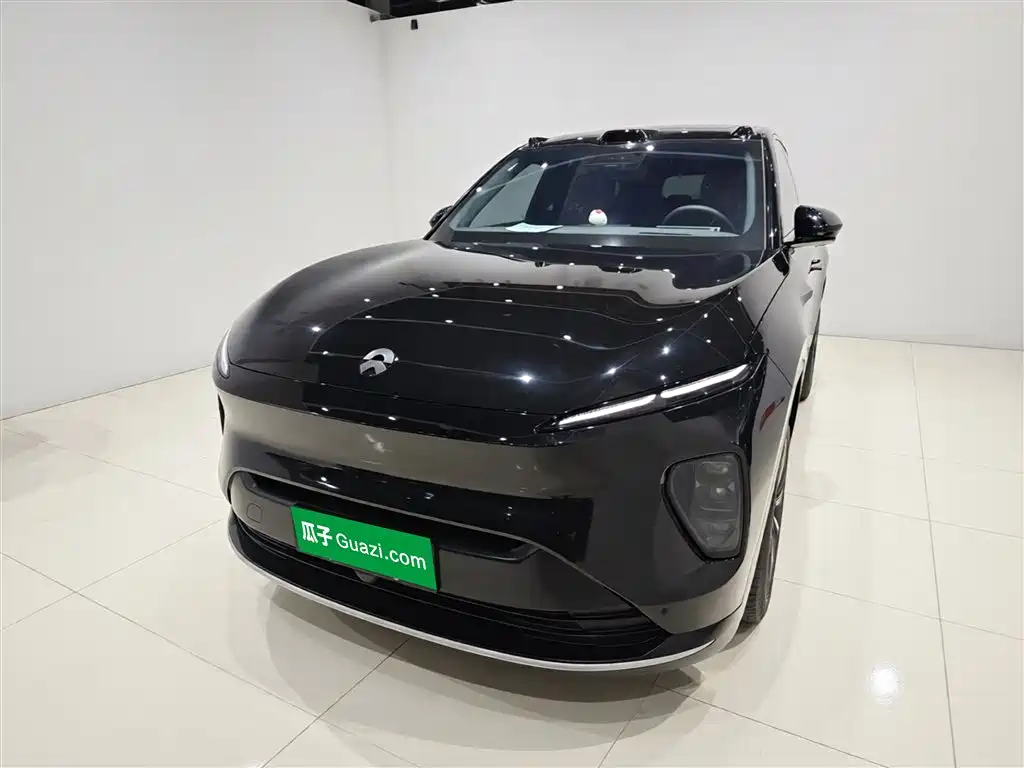 NIO ES8 2024 75kWh