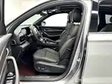 Photo 5 - Geely Monjaro