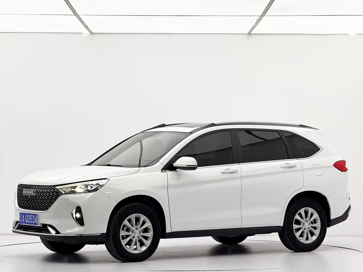 Haval M6 2023 PLUS 1.5T DCT Luxury Smart Connect
