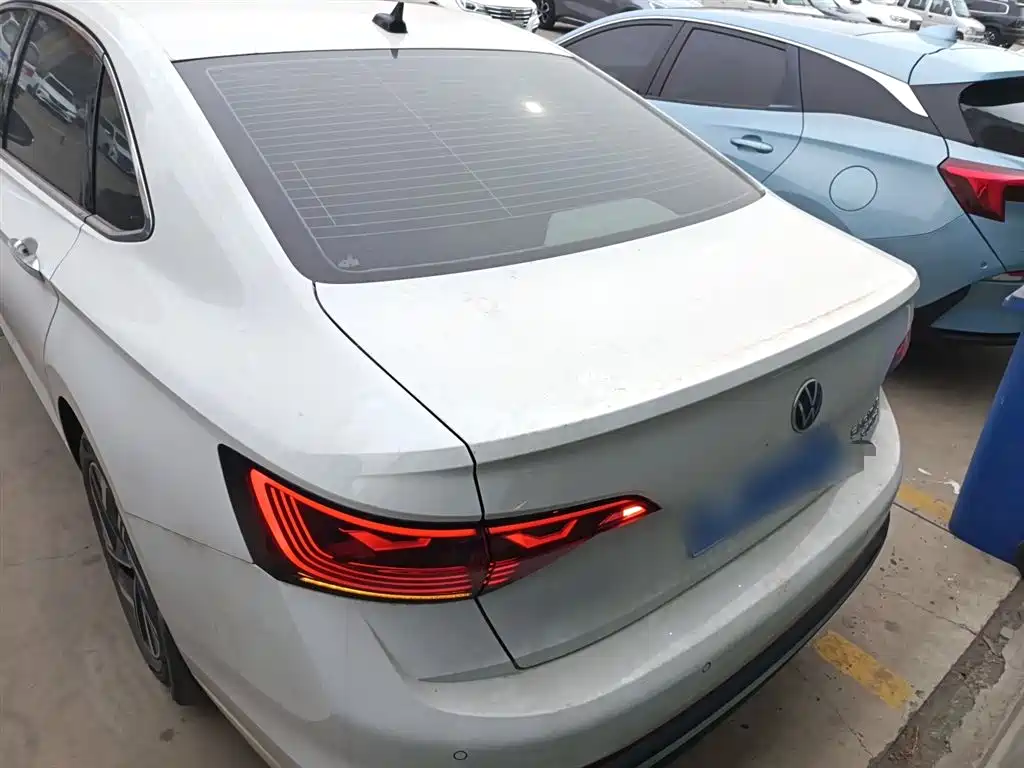 Volkswagen Sagitar 2023 300TSI DSG Surpassing Edition фото 6