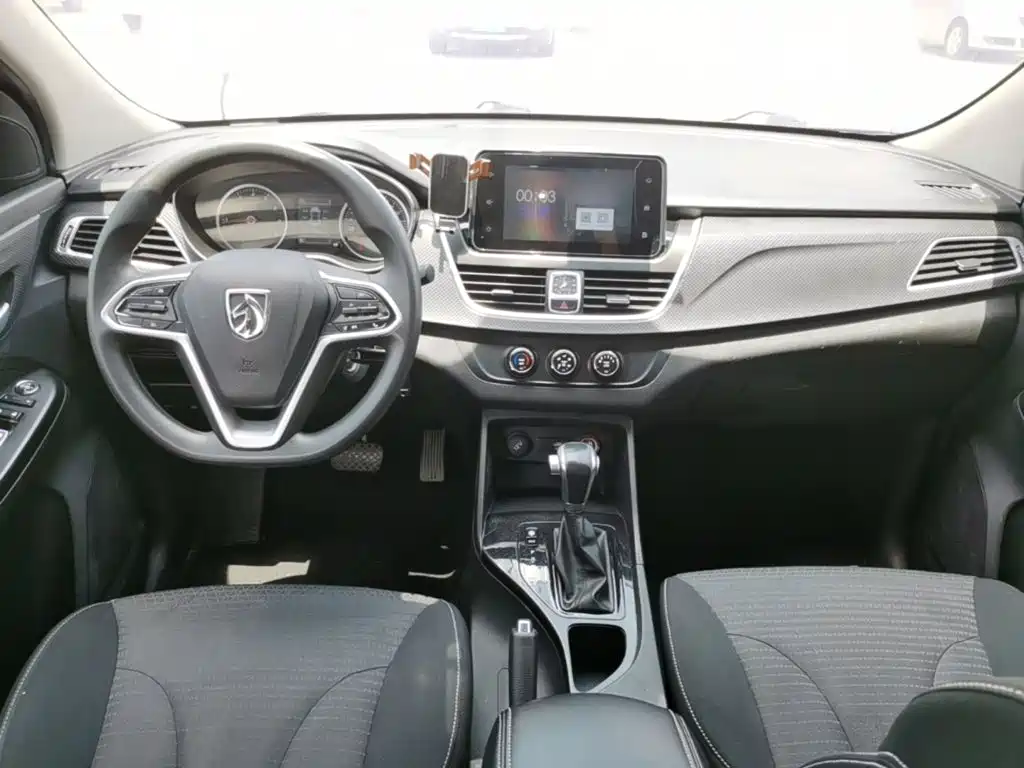 Baojun 730 2019 2019 1.5T CVT Fashion 7-Seater China V