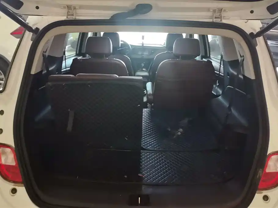 Buick GL6 2019 18T 6-seat Connected Premium China VI фото 4