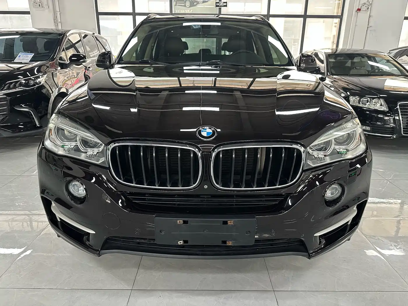 BMW X5 (Import) 2015 xDrive28i фото 2