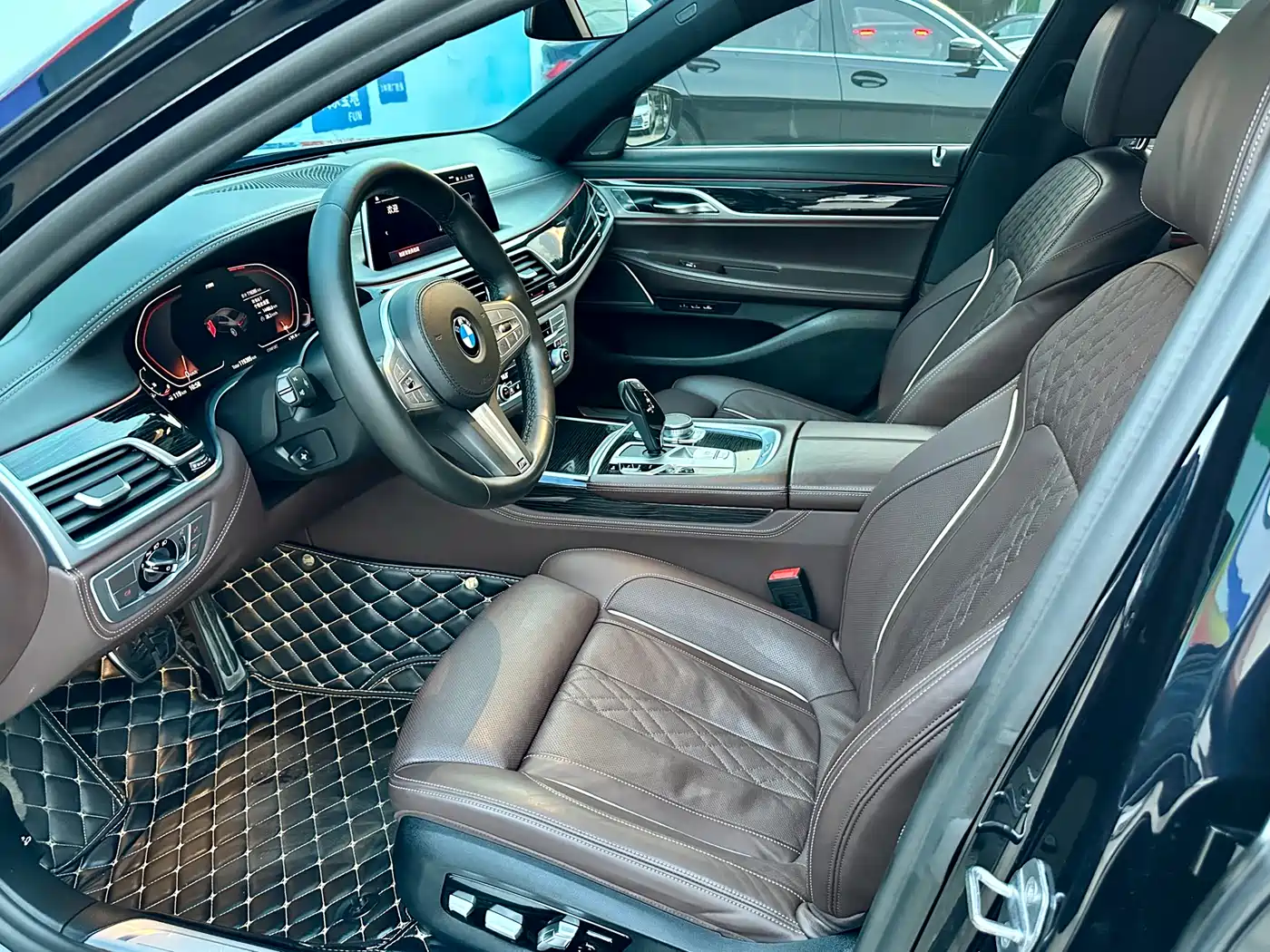 BMW 7 Series 2019 Facelift 730Li M Sport Package фото 8