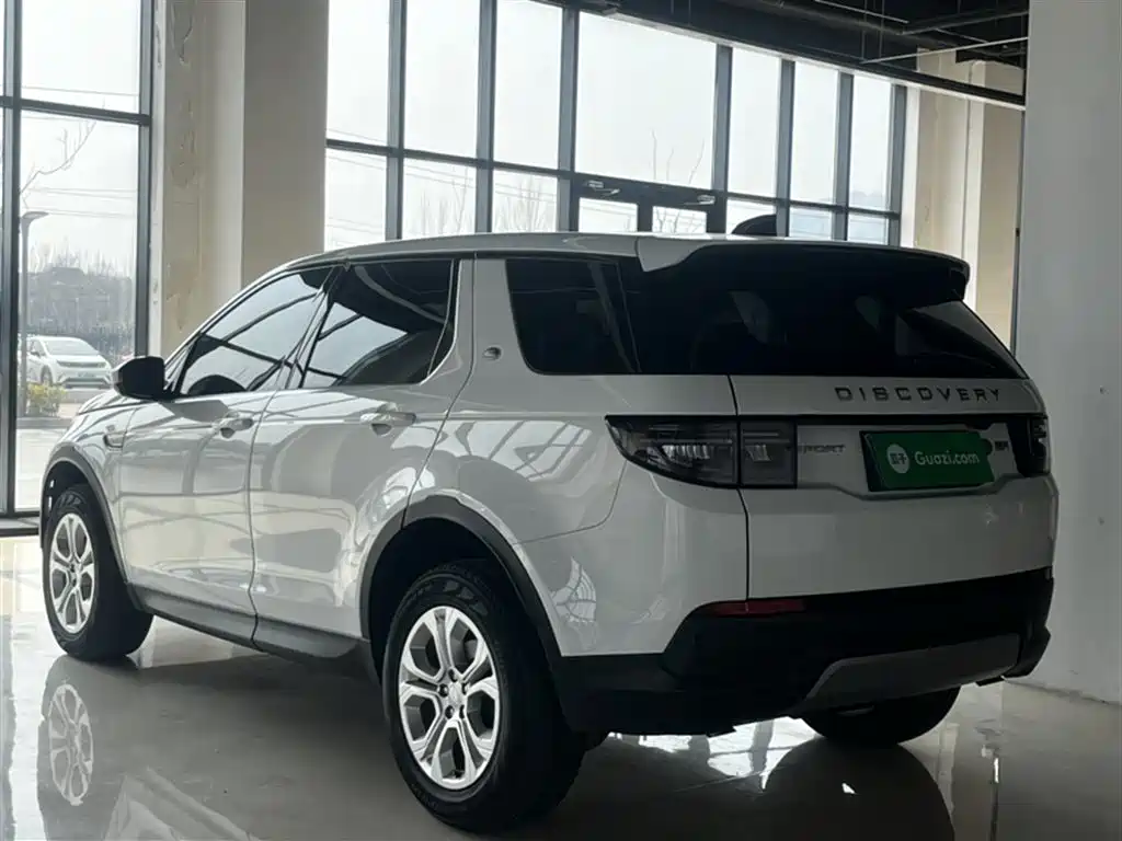 Land Rover Discovery Sport 2022 Model 200PS Family Edition 5-Seater фото 23