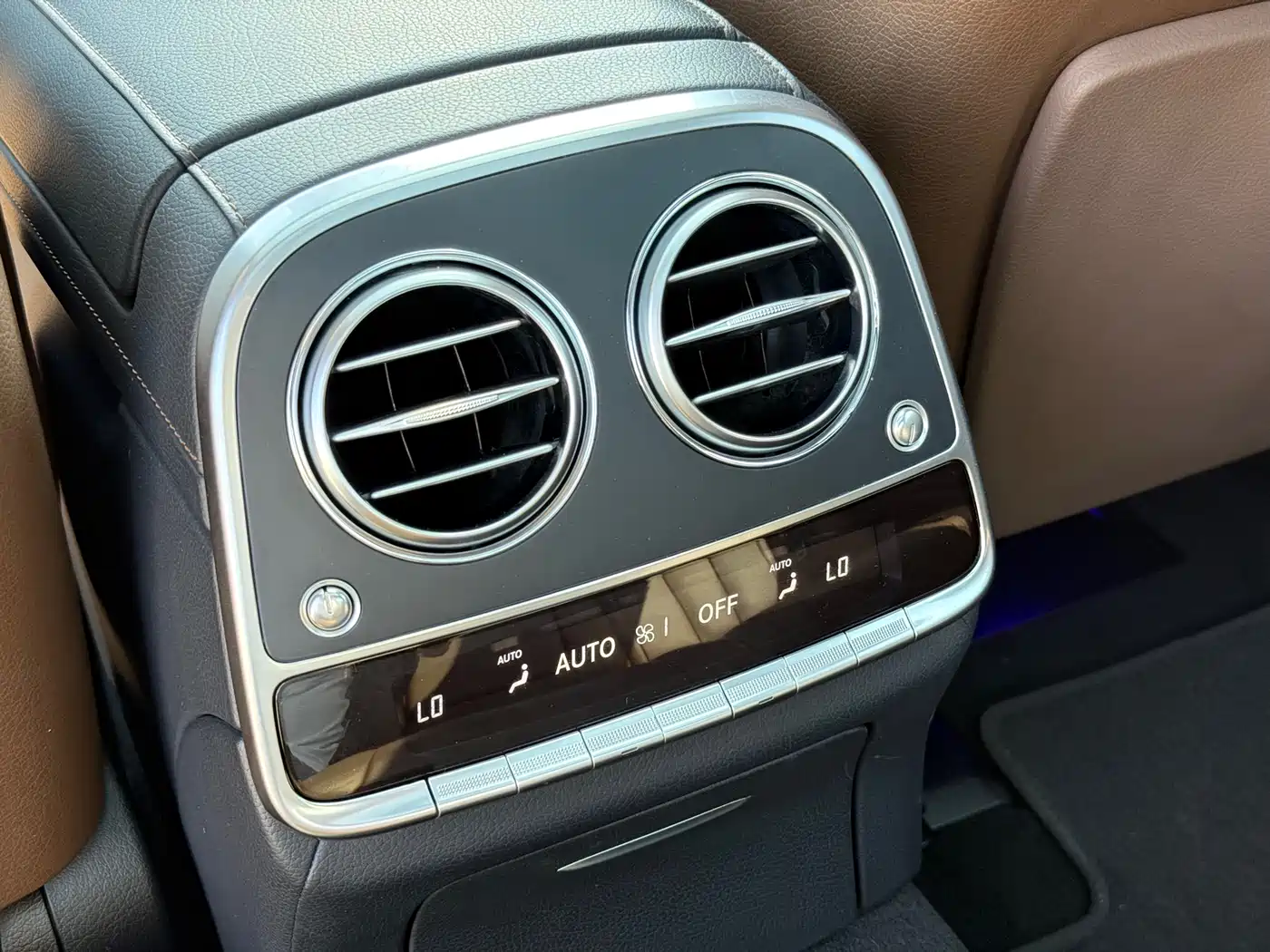 Mercedes-Benz S-Class 2014 S 320 L Business фото 27