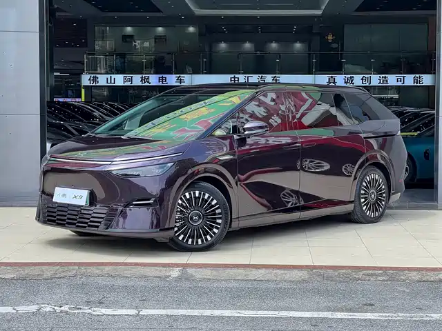 Xpeng X9 Электромобиль, 740 максимальный запас хода, Max