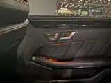 Фото 7 - Mercedes-Benz E-Class