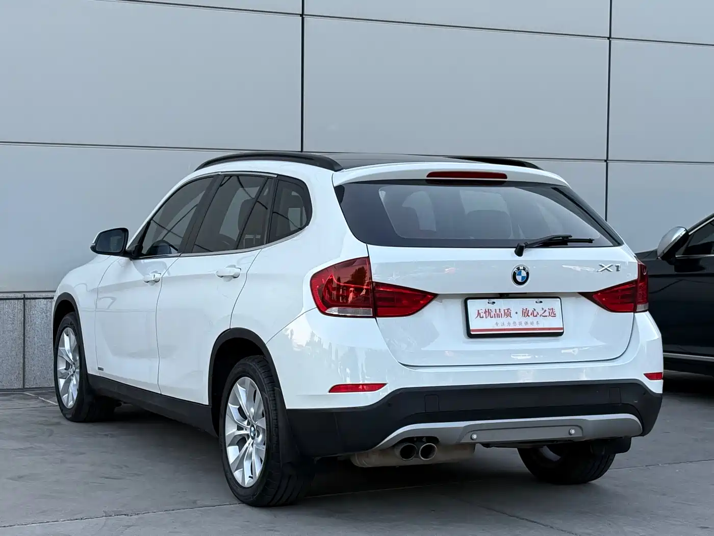 BMW X1 2014 sDrive18i Fashion Edition фото 6