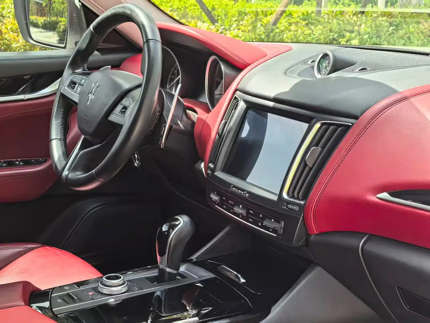 Maserati Levante 2016 3.0T Standard фото 8