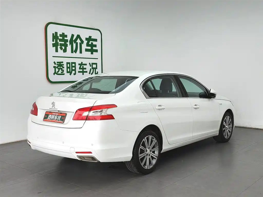 Peugeot 408 2016 1.6T Automatic Luxury Edition фото 2