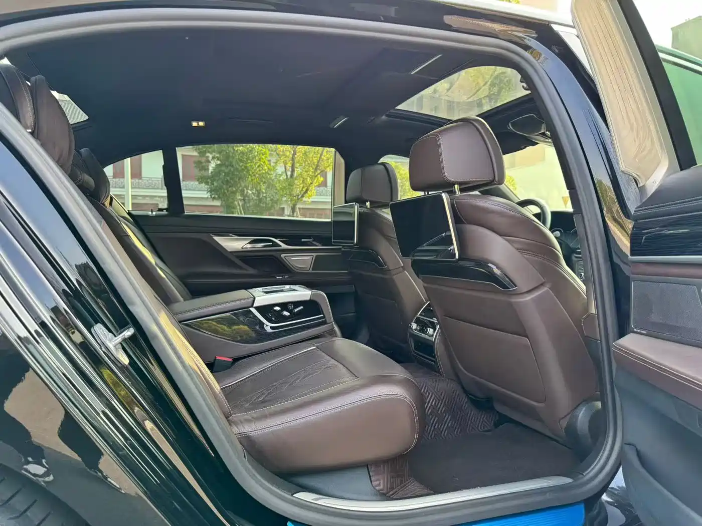 BMW 7 Series 2018 730Li Premium Type M Sport Package фото 6