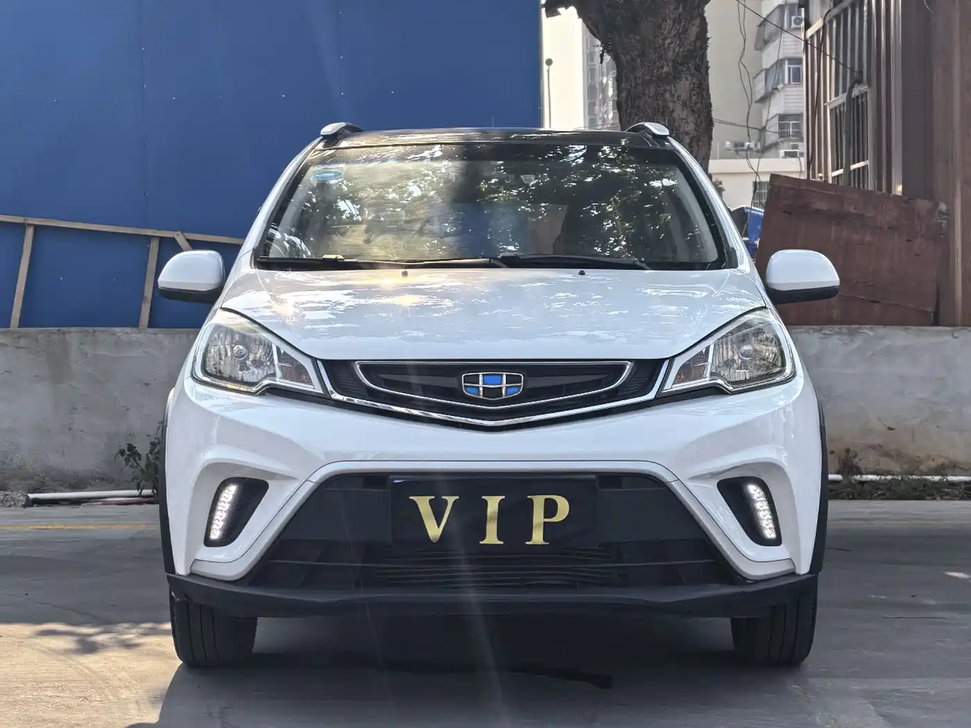 GEELY AUTOMOBILE VISION X1