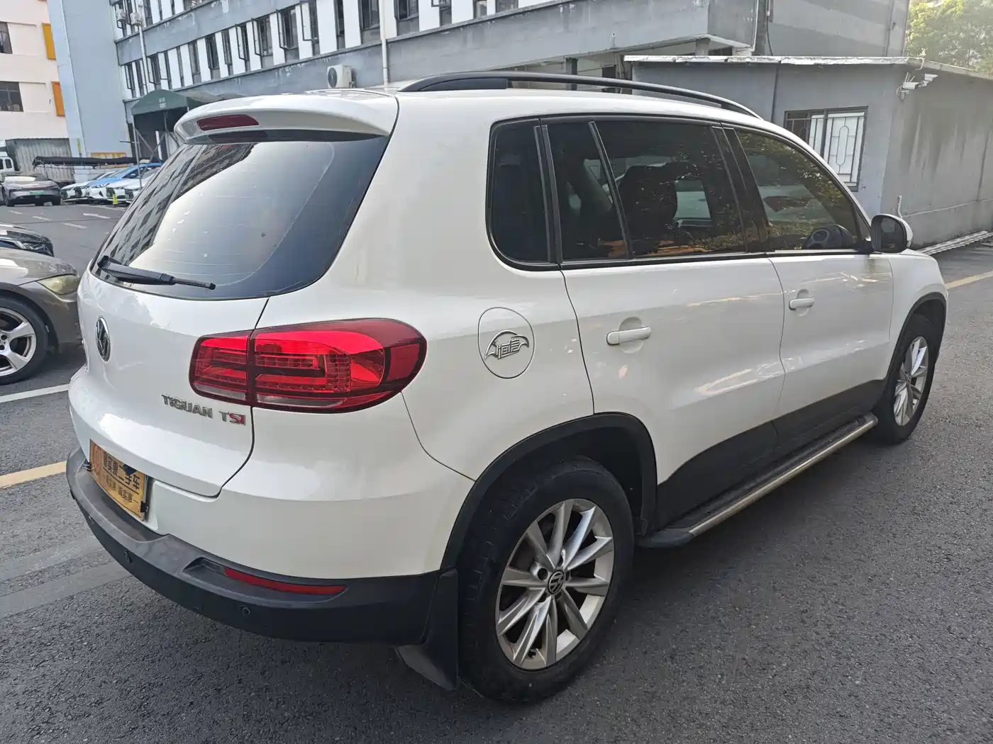 Фото 5 - Volkswagen Tiguan