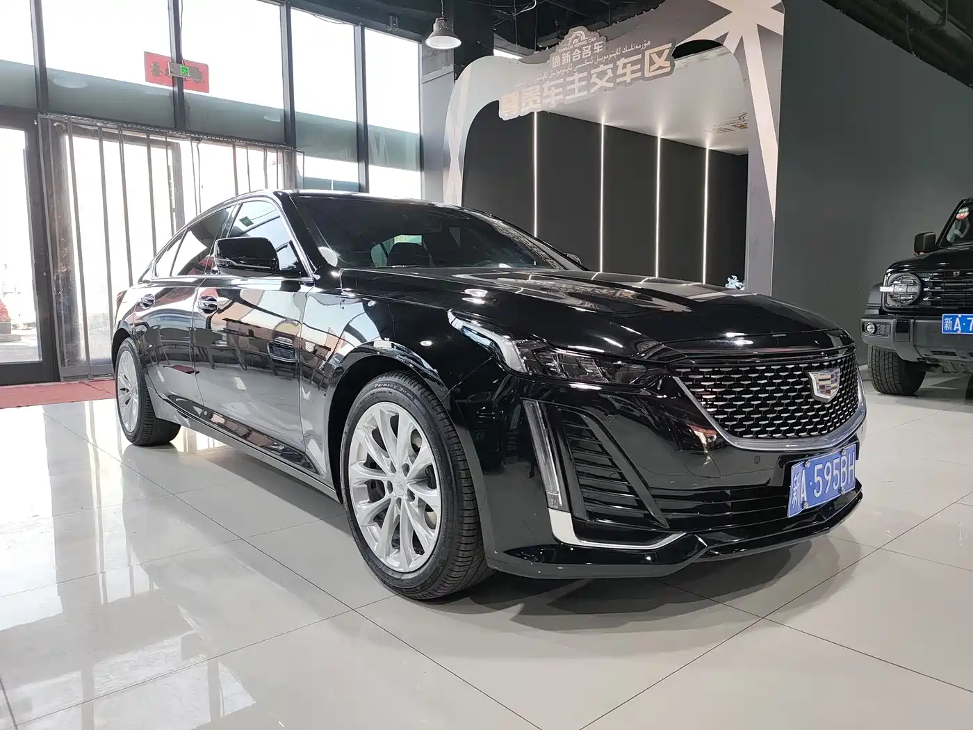 CADILLAC CT5
