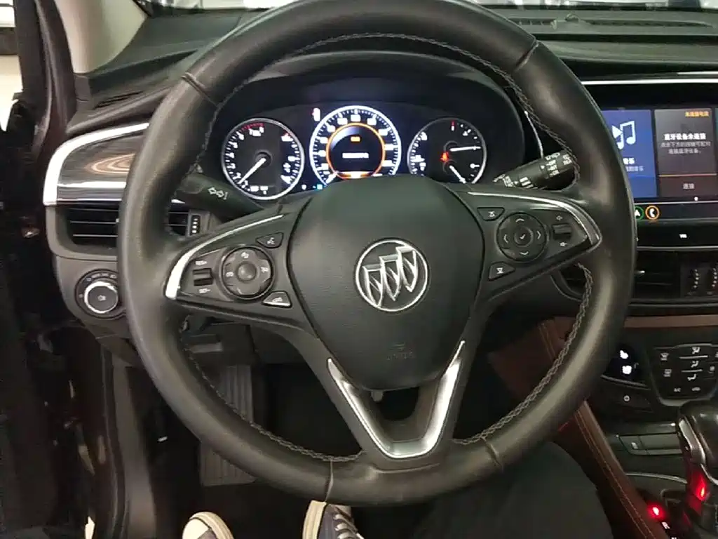 Фото 7 - Buick Envision Plus