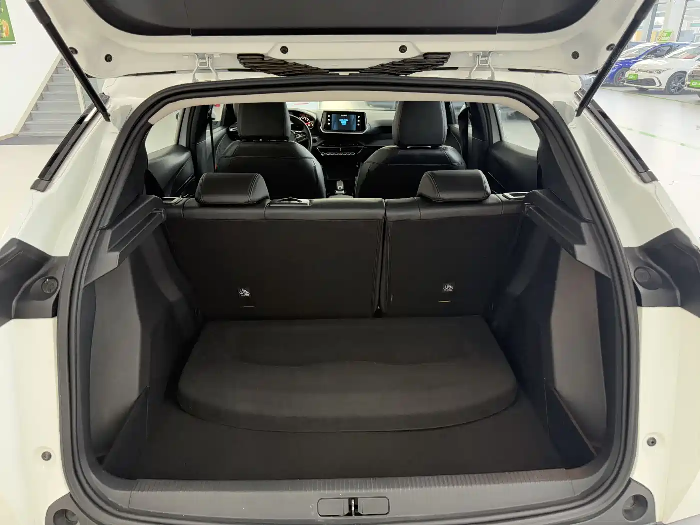 Peugeot 2008 2022 230THP THE ONE фото 16