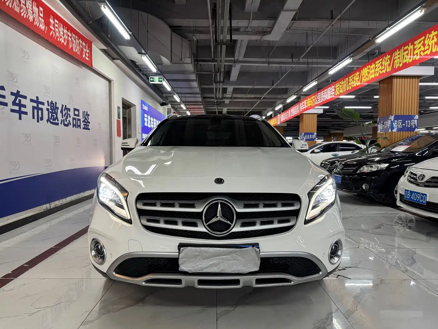Фото 1 - Mercedes-Benz GLA