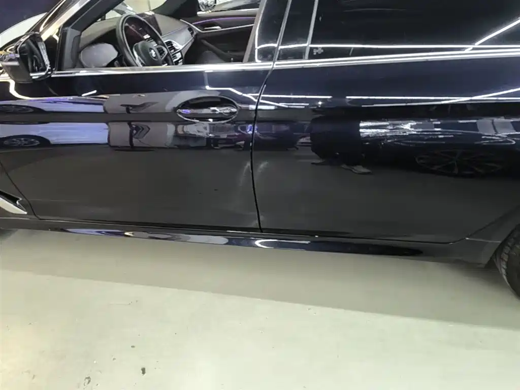 BMW 5 Series 2021 530Li Leading M Sport Package фото 22