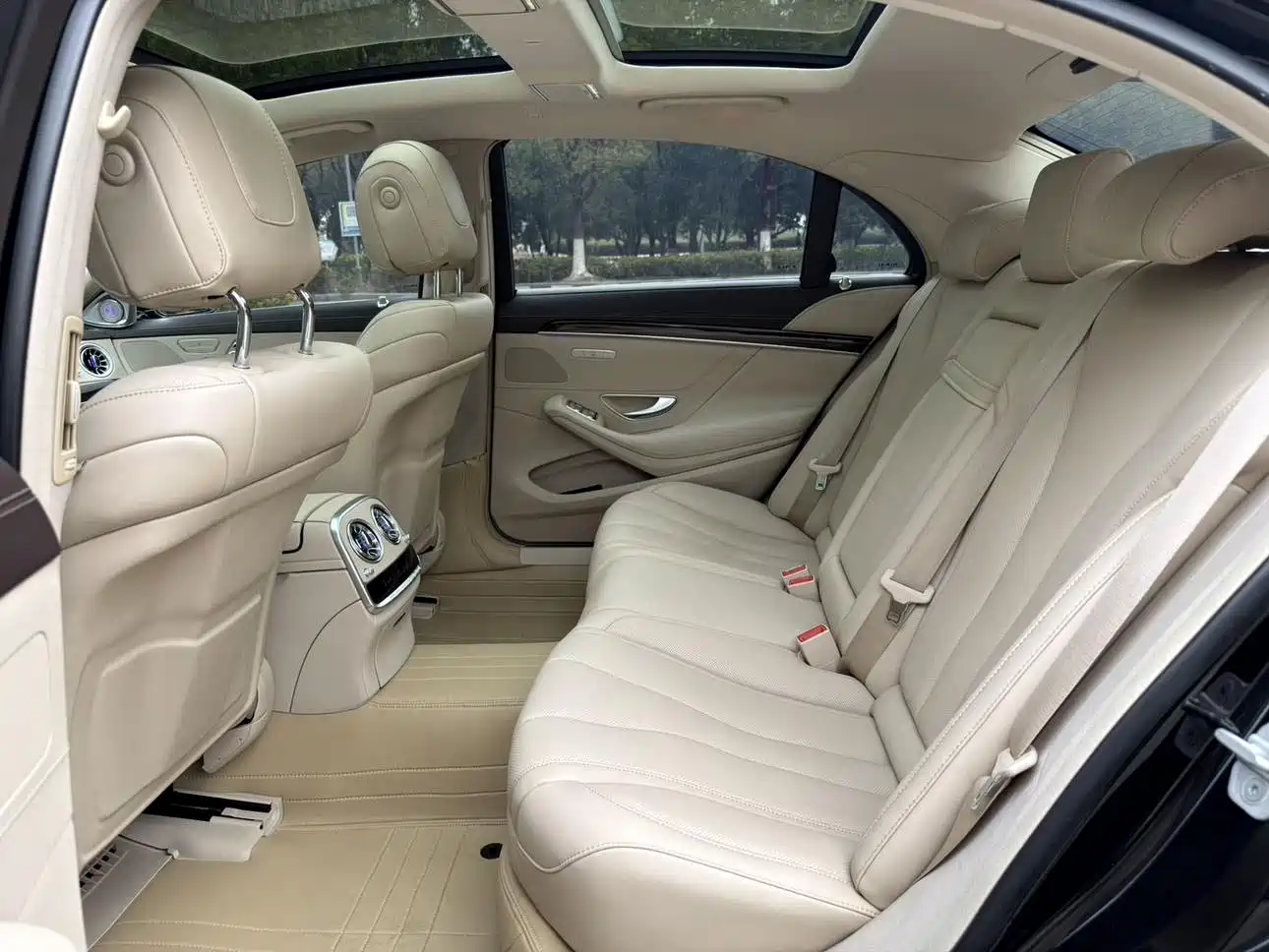 Mercedes-Benz S-Class 2016 S 320 L Luxury фото 5