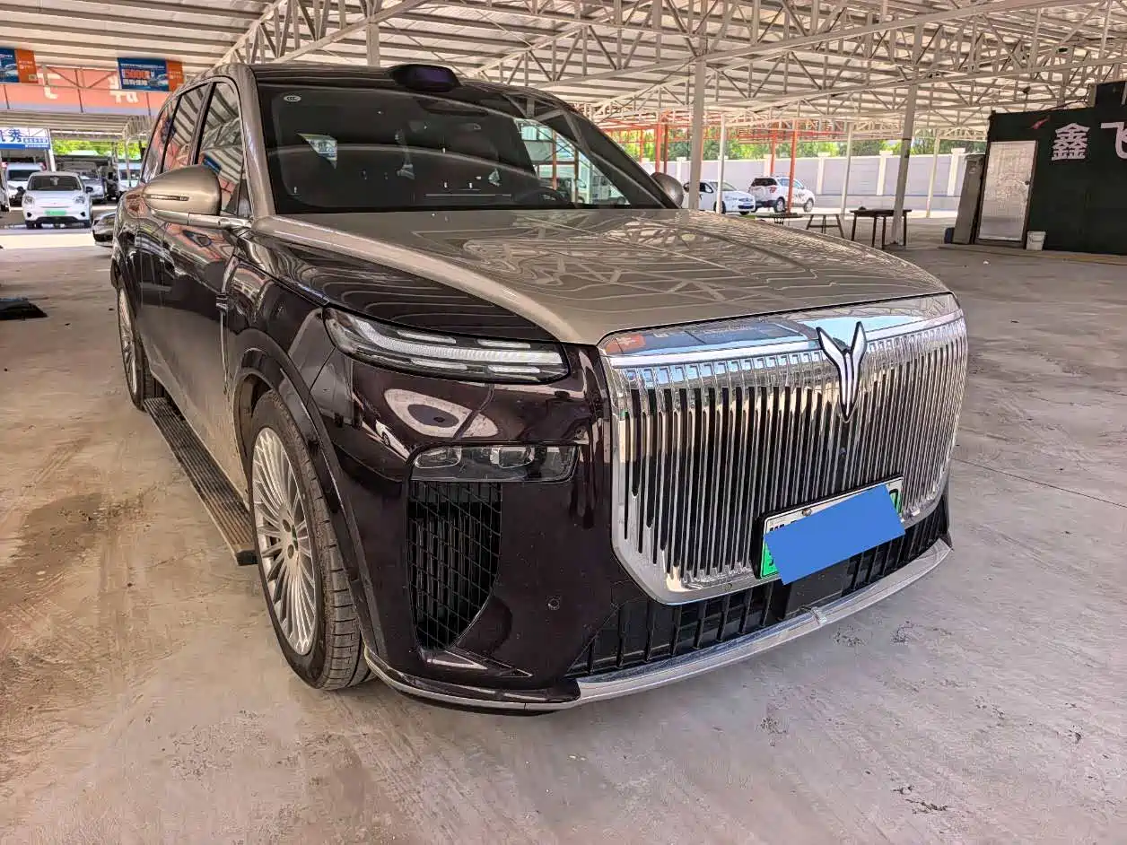 Voyah Auto VOYAH Taisan 2026 Model Base фото 3