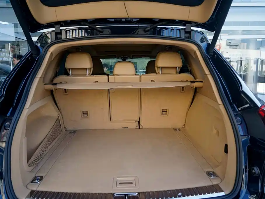 صورة 16 - Porsche Cayenne