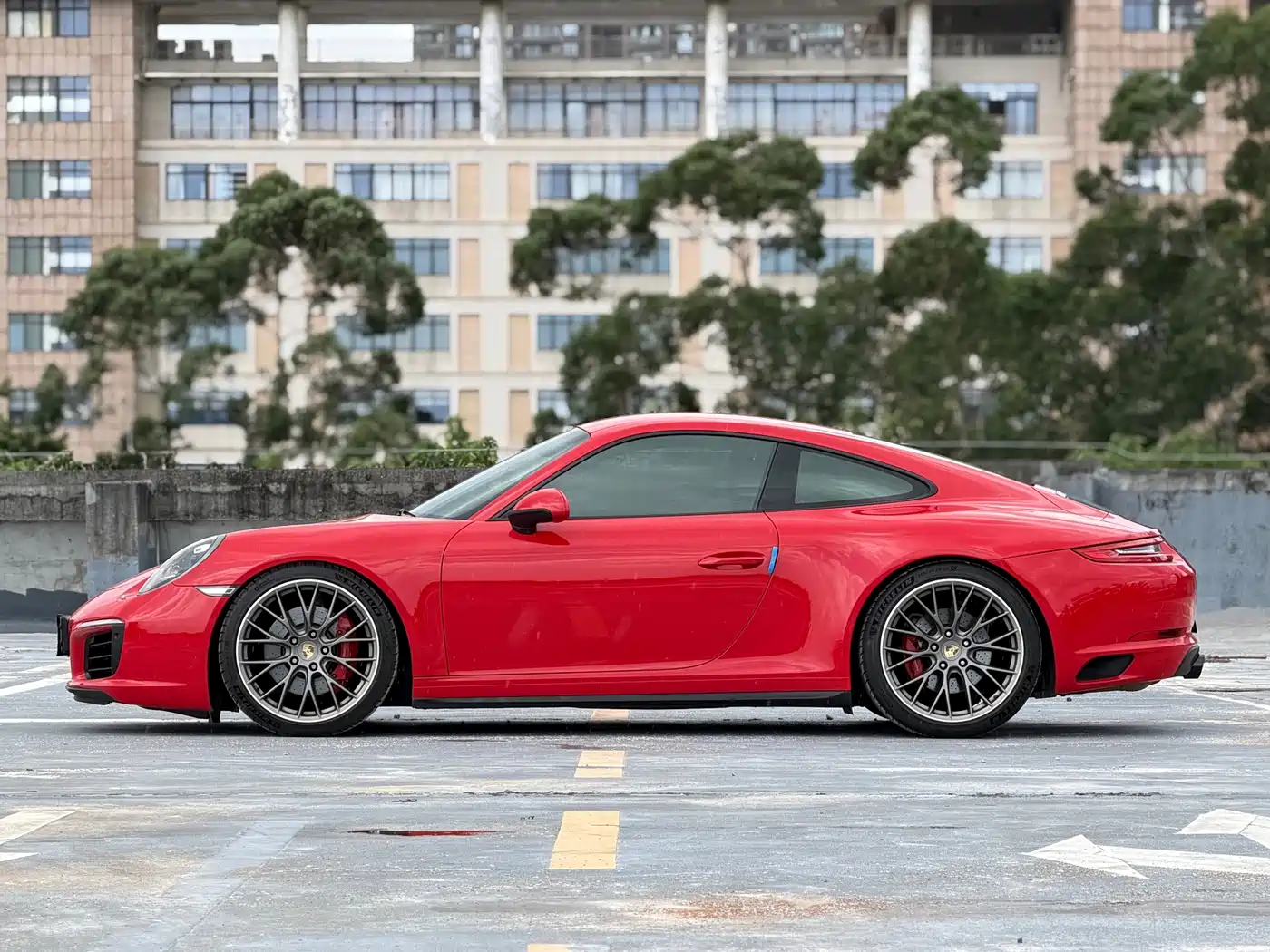 Photo 12 - Porsche 911