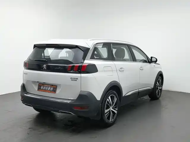 Peugeot 5008 2017 350THP 7-seat Elite Edition — фото 2