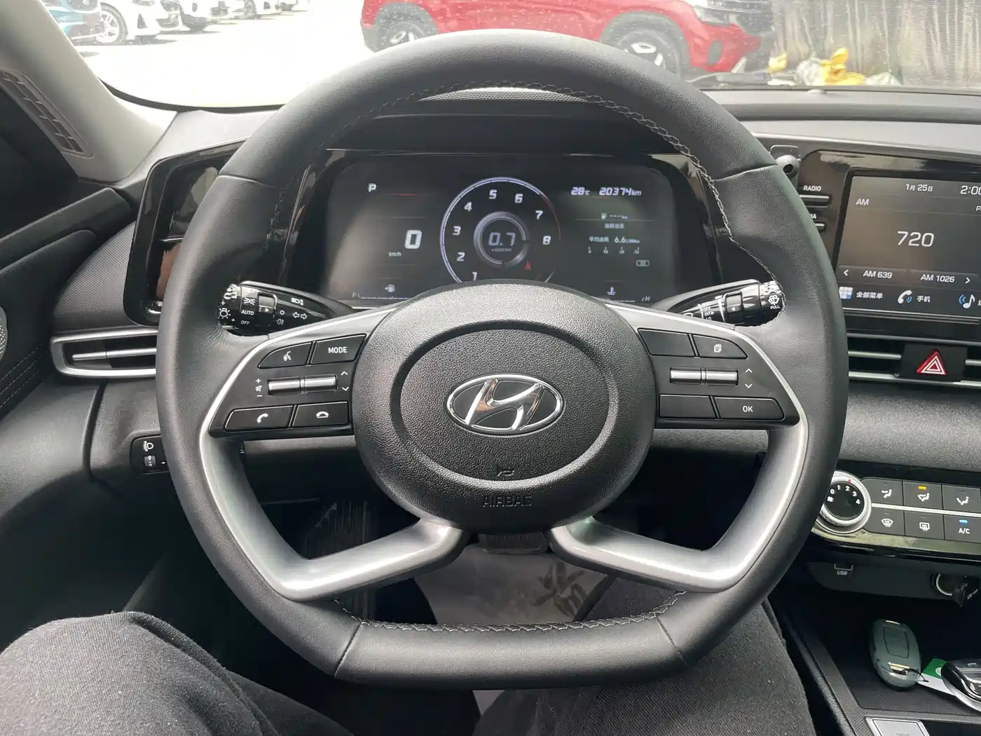 Hyundai Elantra 2022 1.5L CVT GLX Elite Edition фото 11