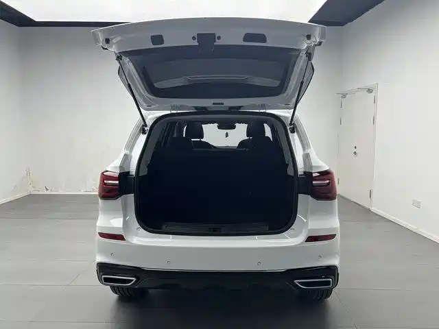 Roewe RX5 2025 2025 PLUS 330TGI Auto Trend-Setting Smart Edition