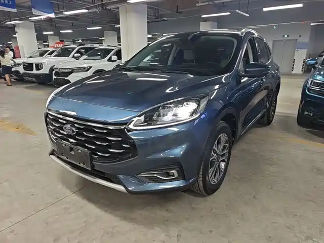 Ford Escape 2020 EcoBoost 245 2WD Premium Edition