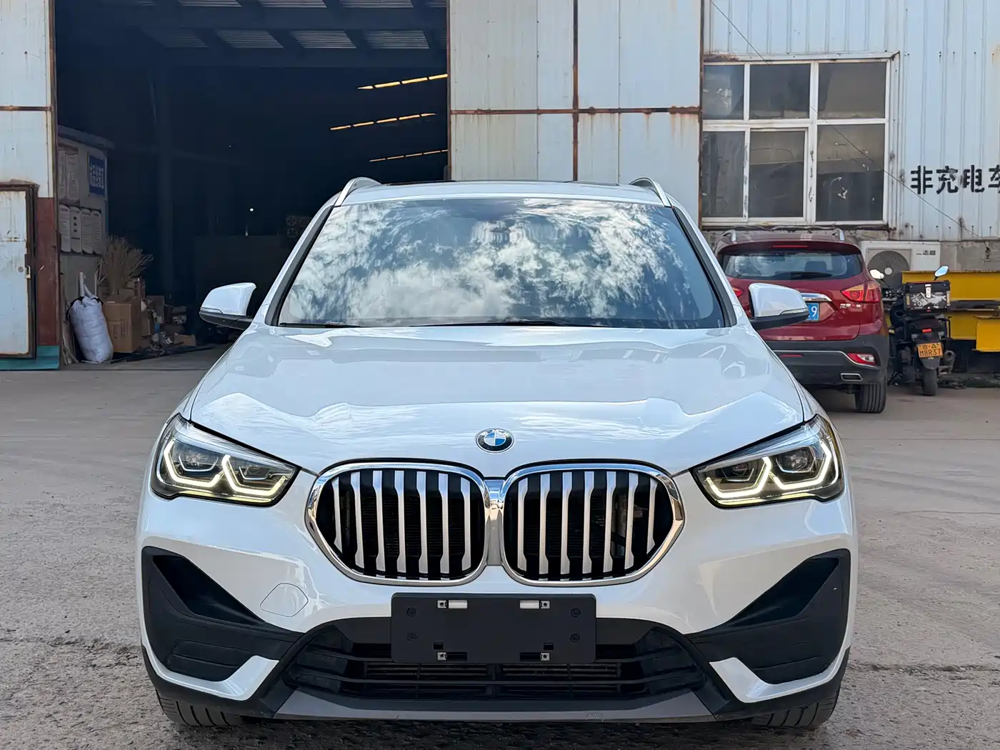 BMW X1 2020 sDrive25Li Leading Model фото 2