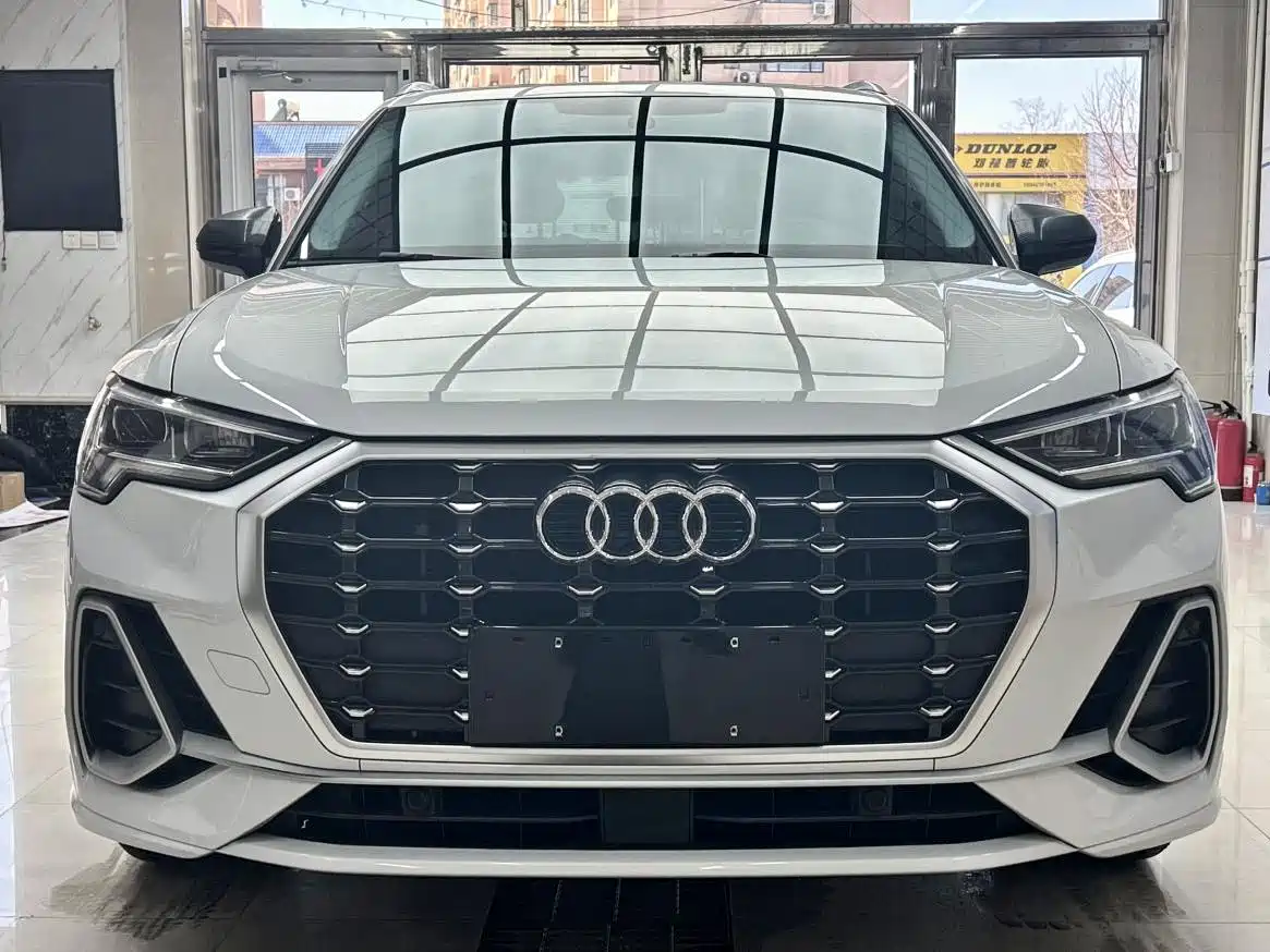 Audi Q3 2022 35 TFSI Fashion Dynamic фото 2