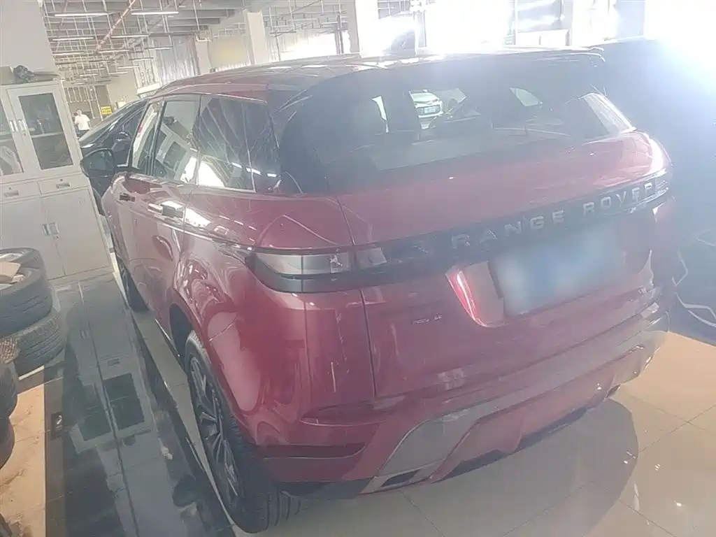 Land Rover Range Rover Evoque 2020 249PS R-DYNAMIC SE Sport Tech Edition фото 5