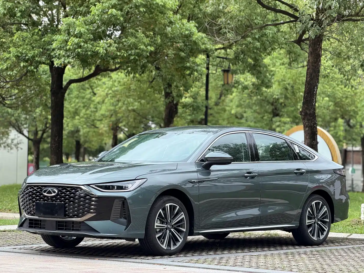 Chery Arrizo 8 PRO 2025 Pro 1.6T Standard