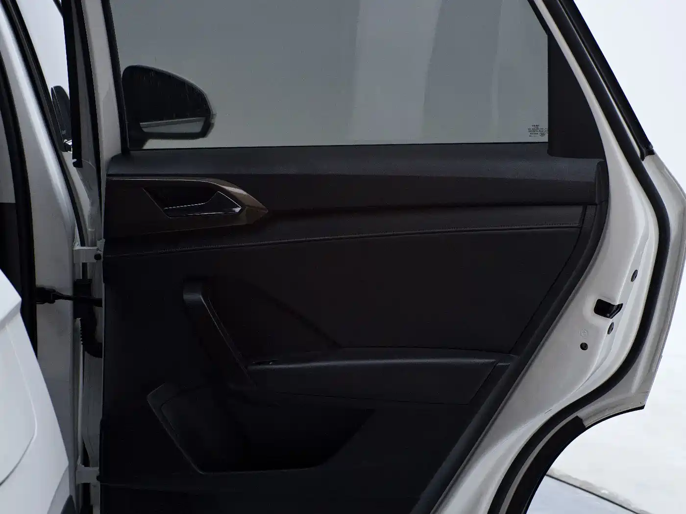 Volkswagen Tharu 2022 280TSI FWD Luxury Edition фото 24